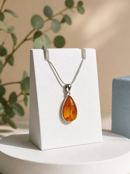 Robin's Nest Jewels Jewelry - Amber Necklace